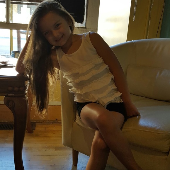 Meet your Posher, Shannon - Picture 1 of 1